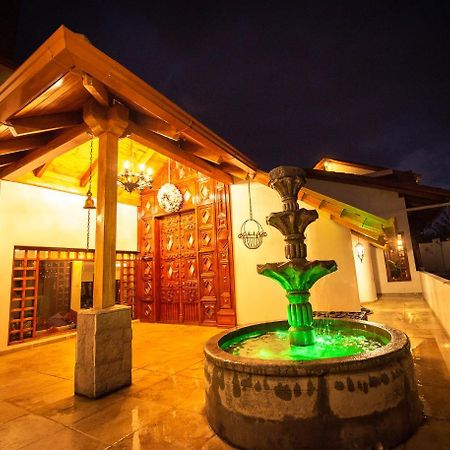 Hostal Dulce Hogar Latacunga Exterior foto